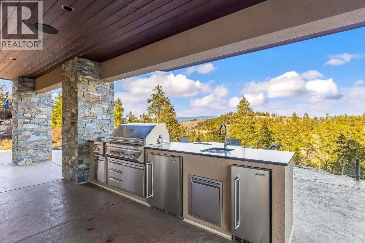 622 Jigger Place. Vernon, British Columbia