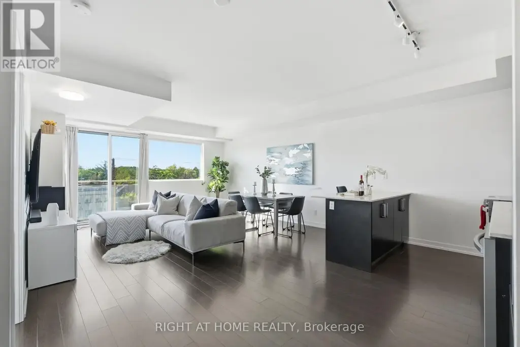 411 - 5101 Dundas Street W, Toronto (Islington-City Centre West)