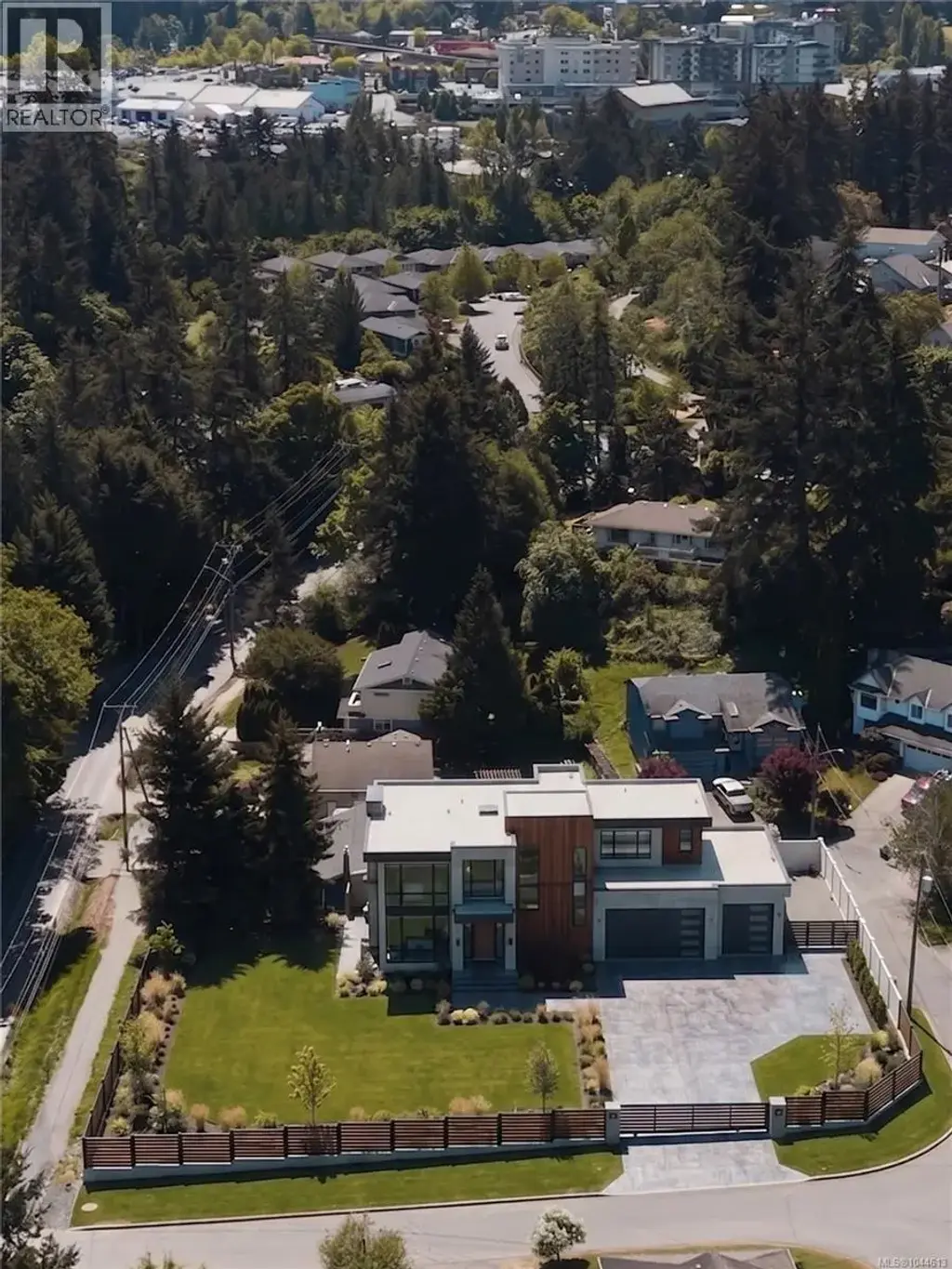 2694 Myra Pl, View Royal