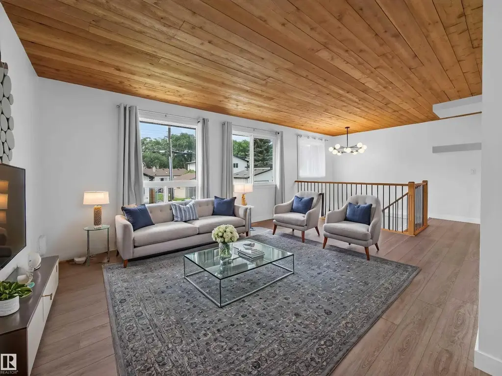 10136 81 St Nw, Edmonton