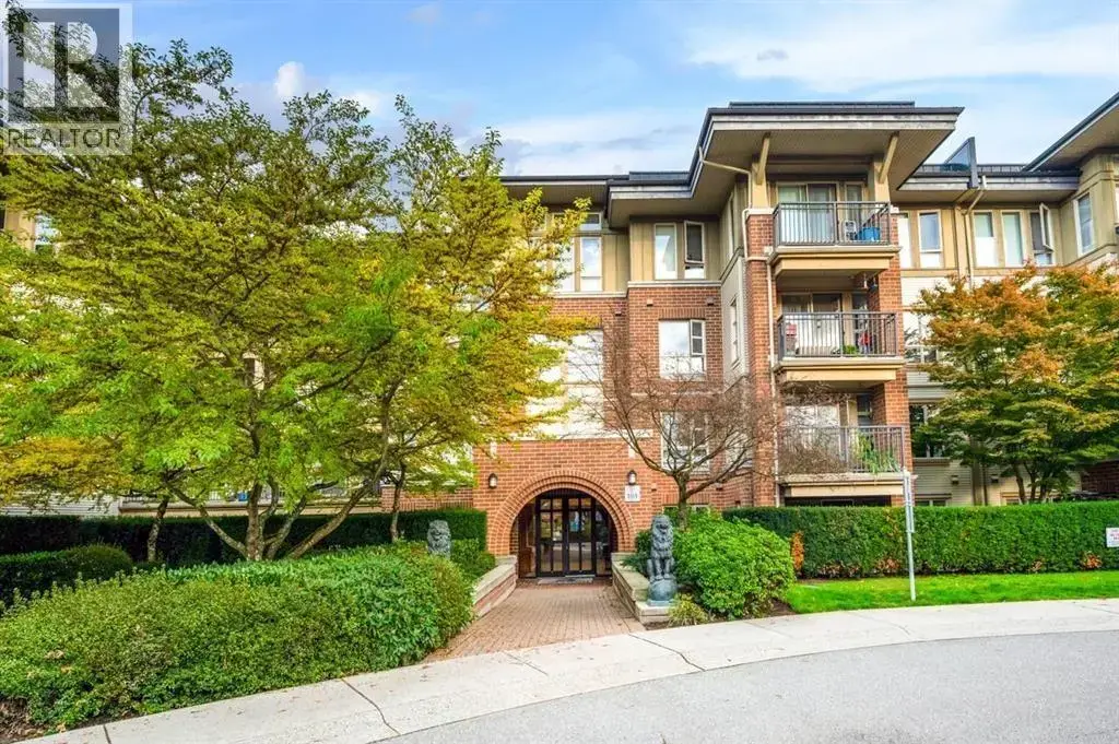 1420 5115 Garden City Road, Richmond
