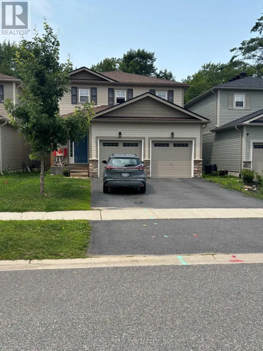 106 Fieldstream Chase, Bracebridge (Macaulay)
