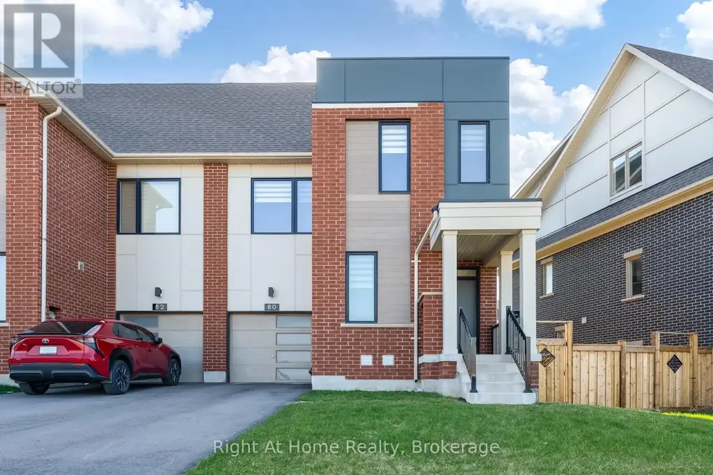 80 Settlers Road E, Oakville (GO Glenorchy)