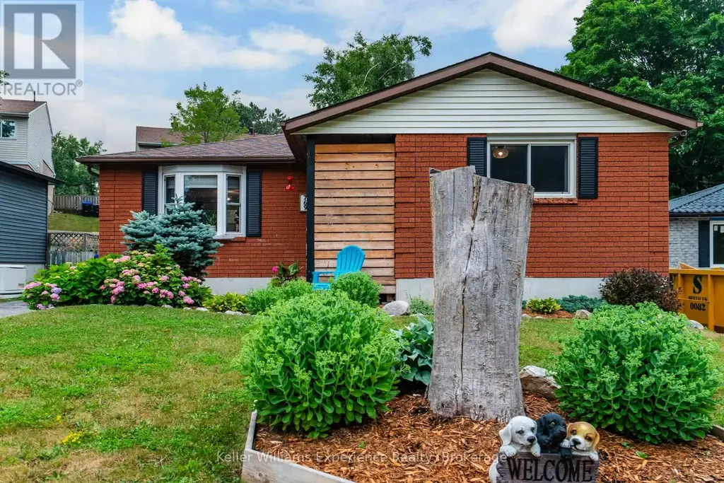 769 Pratt Avenue, Midland