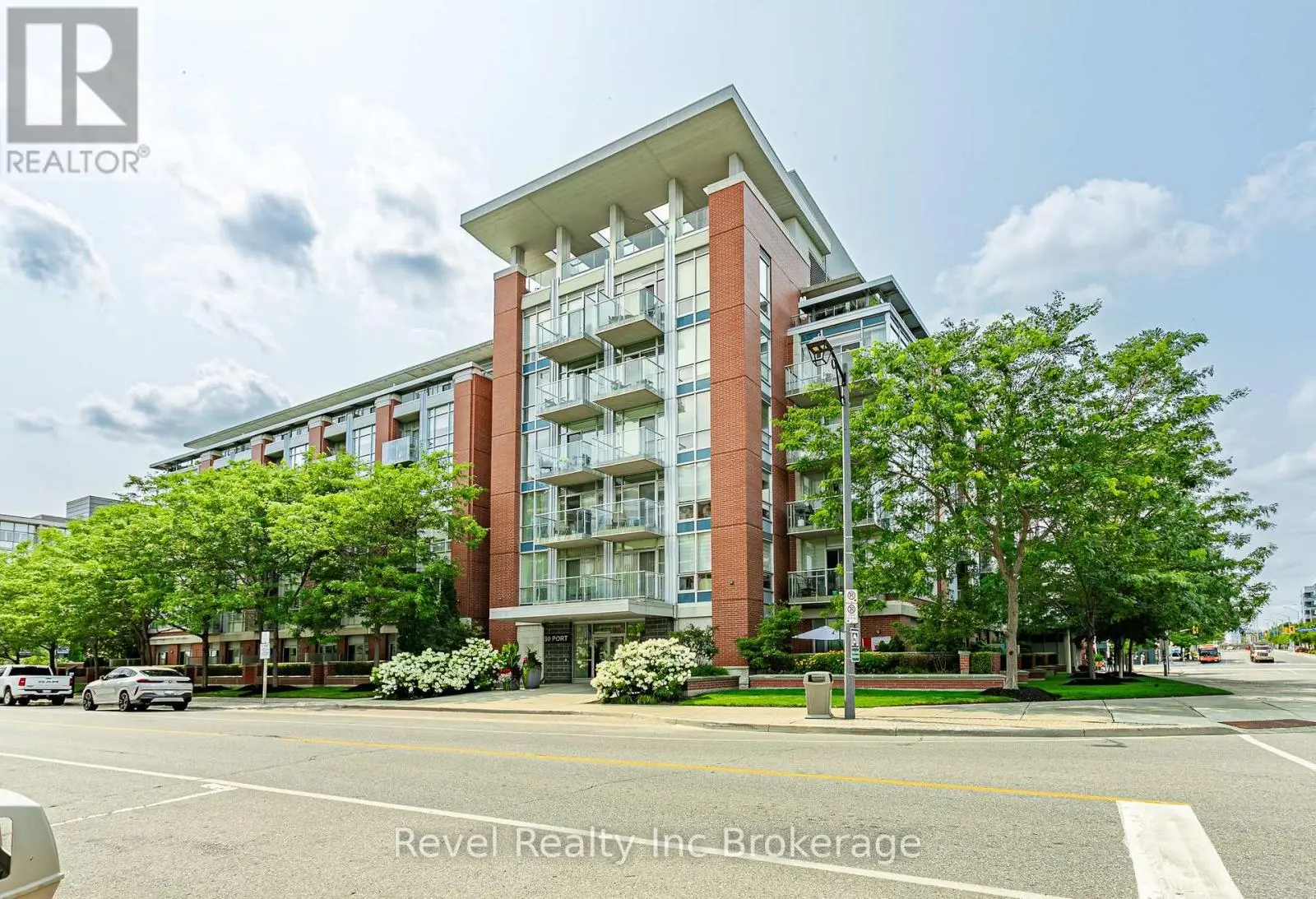 515 - 80 Port Street E, Mississauga (Port Credit)