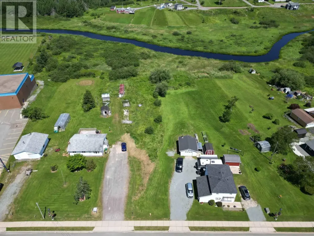 Highway 320, Louisdale