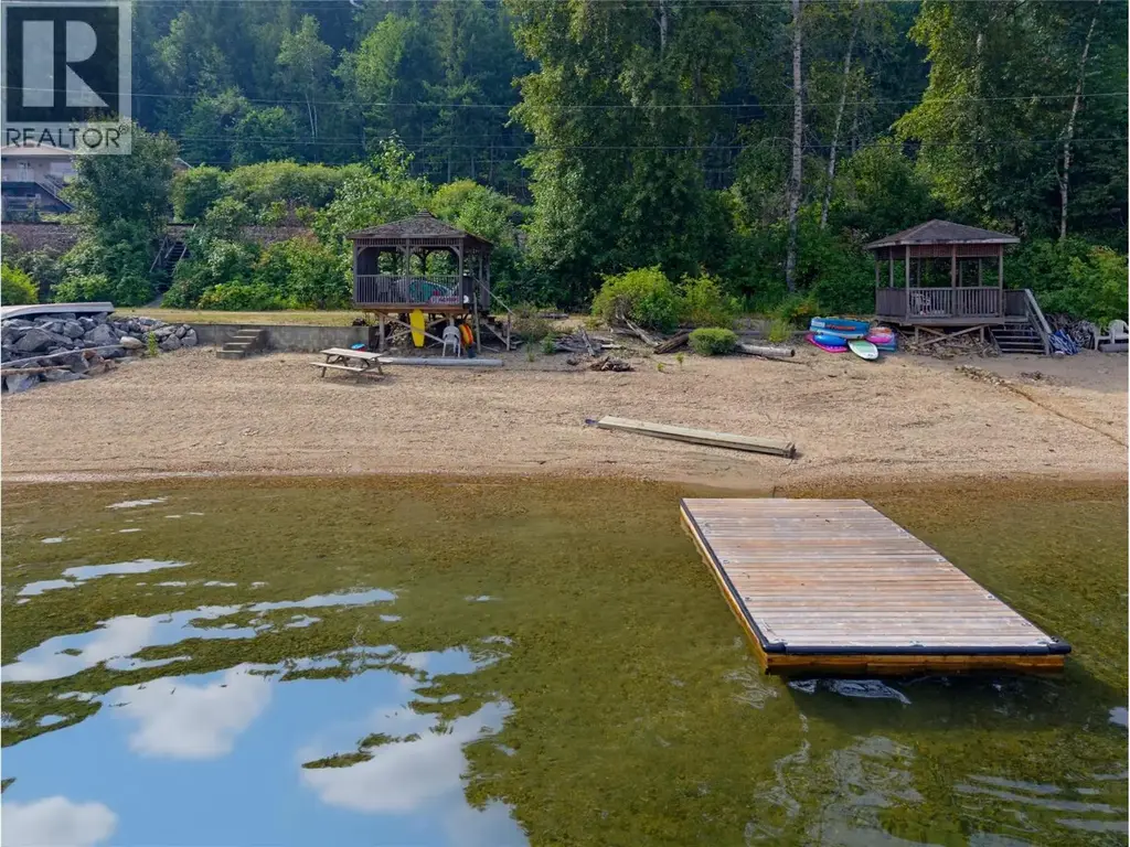 1249 Bernie Road Unit# 35, Sicamous