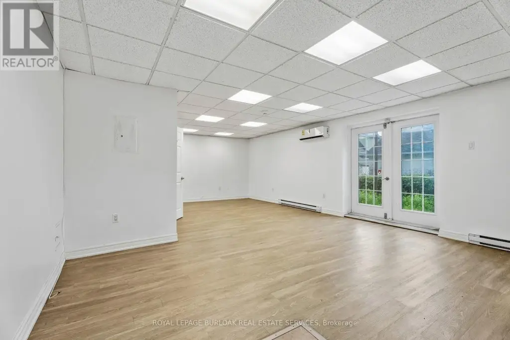868 King Street W, Hamilton (Westdale)