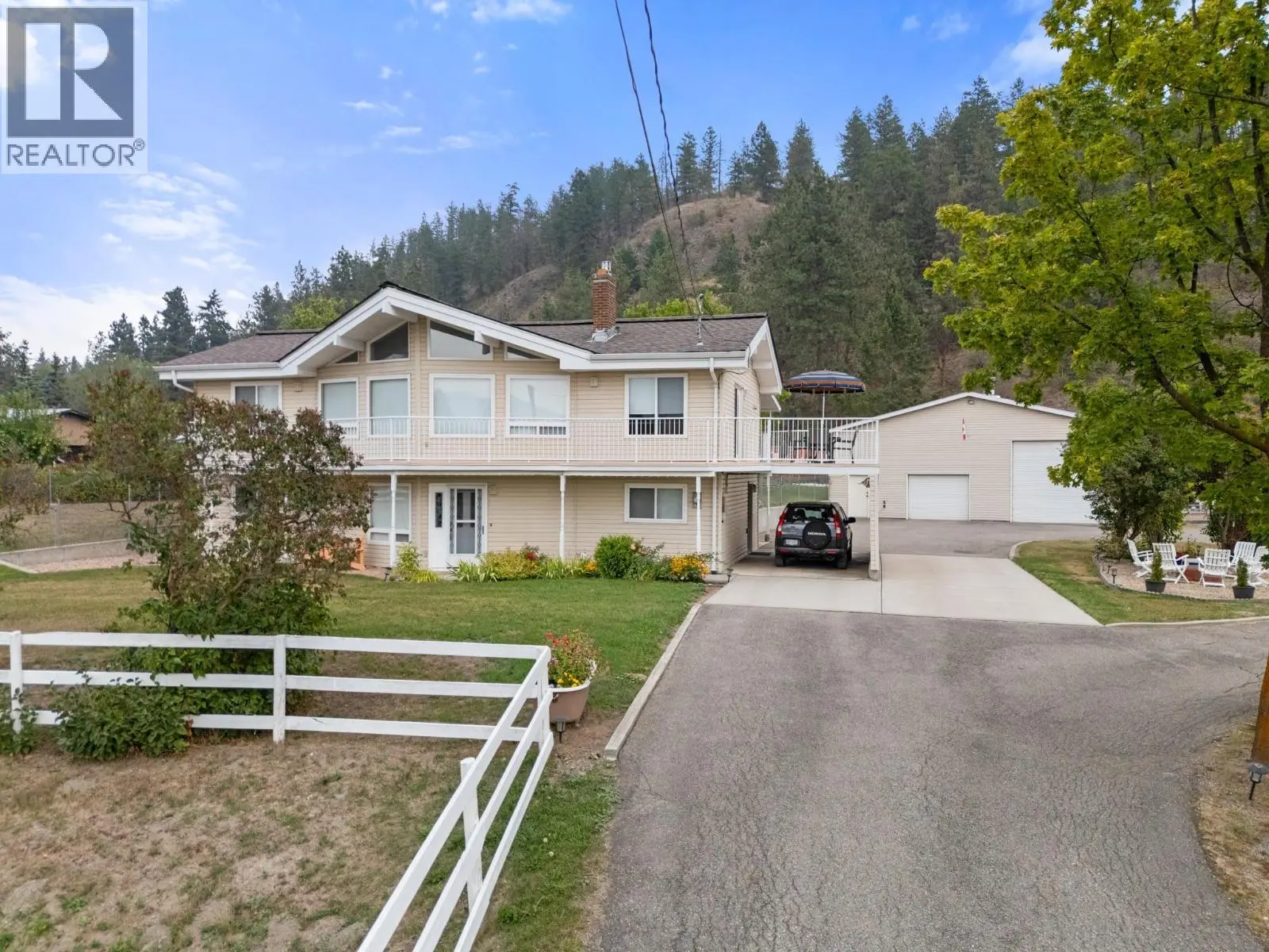 535 Curtis Road. Kelowna, British Columbia