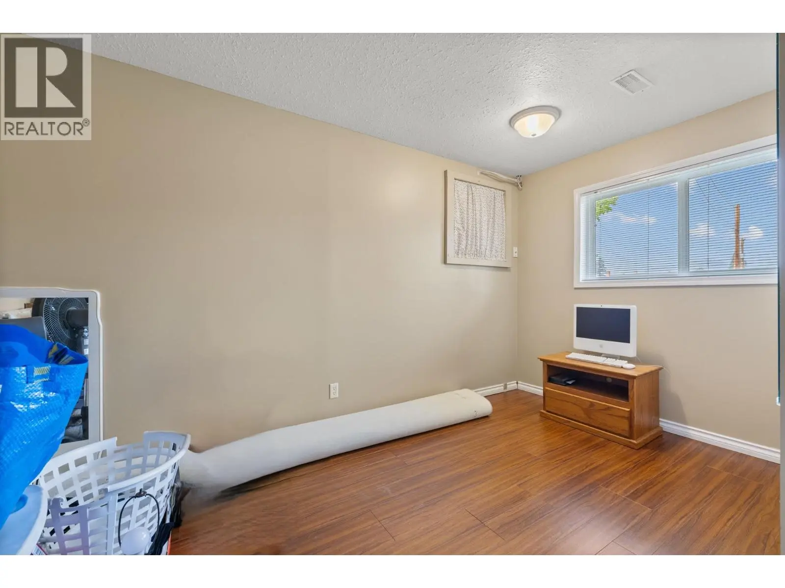 535 Curtis Road. Kelowna, British Columbia