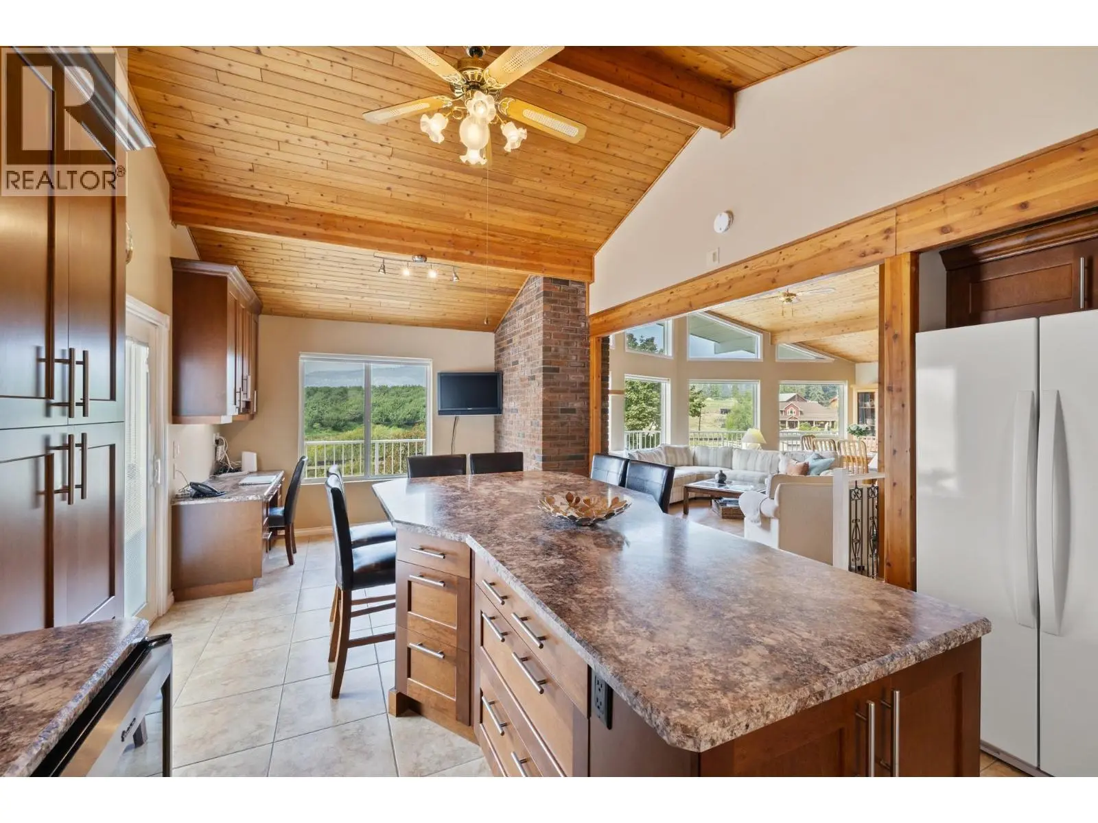 535 Curtis Road. Kelowna, British Columbia