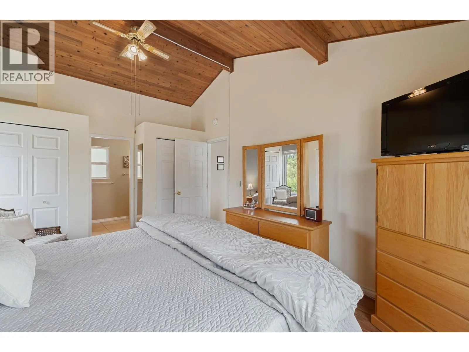 535 Curtis Road. Kelowna, British Columbia