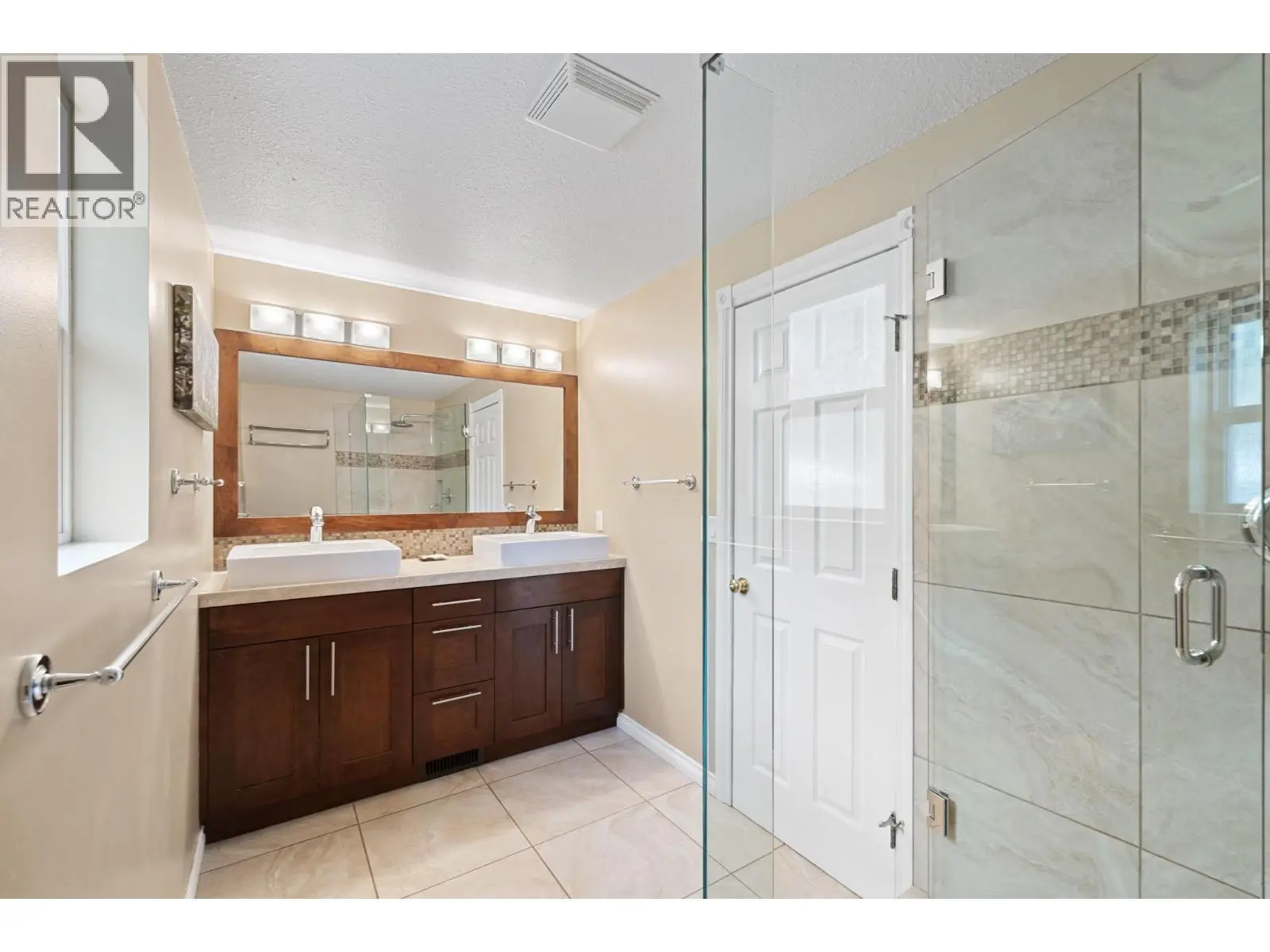 535 Curtis Road. Kelowna, British Columbia