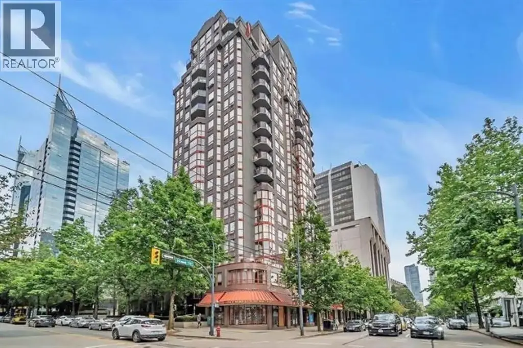 208 811 Helmcken Street, Vancouver