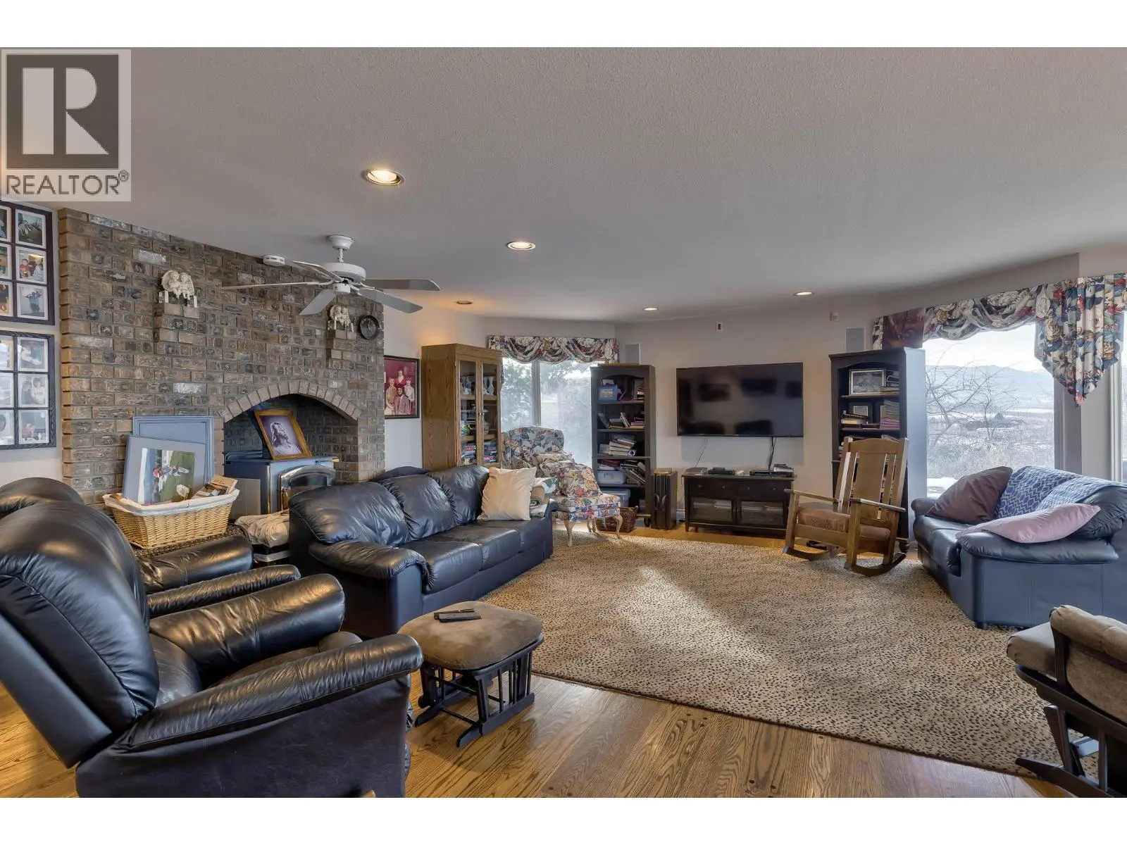 1135 Graf Road. Kelowna, British Columbia