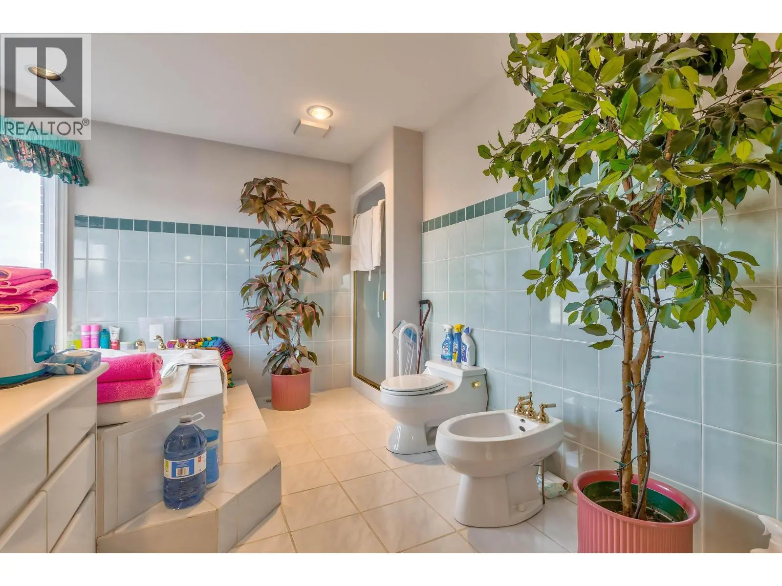 1135 Graf Road. Kelowna, British Columbia