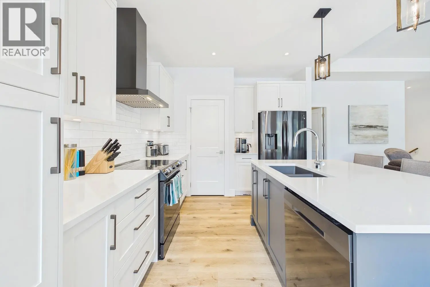 187 Echo Ridge Drive. Kelowna, British Columbia