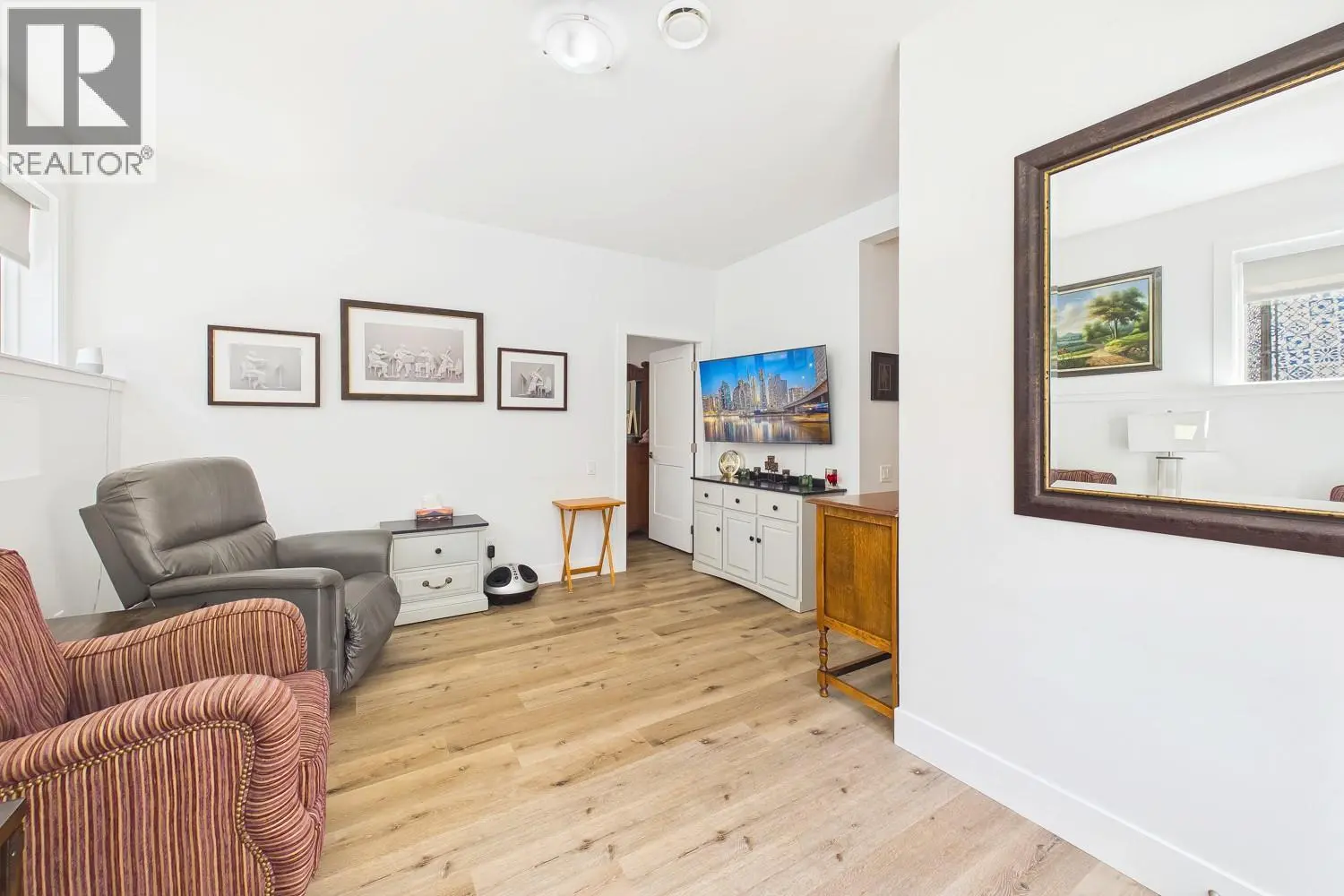 187 Echo Ridge Drive. Kelowna, British Columbia
