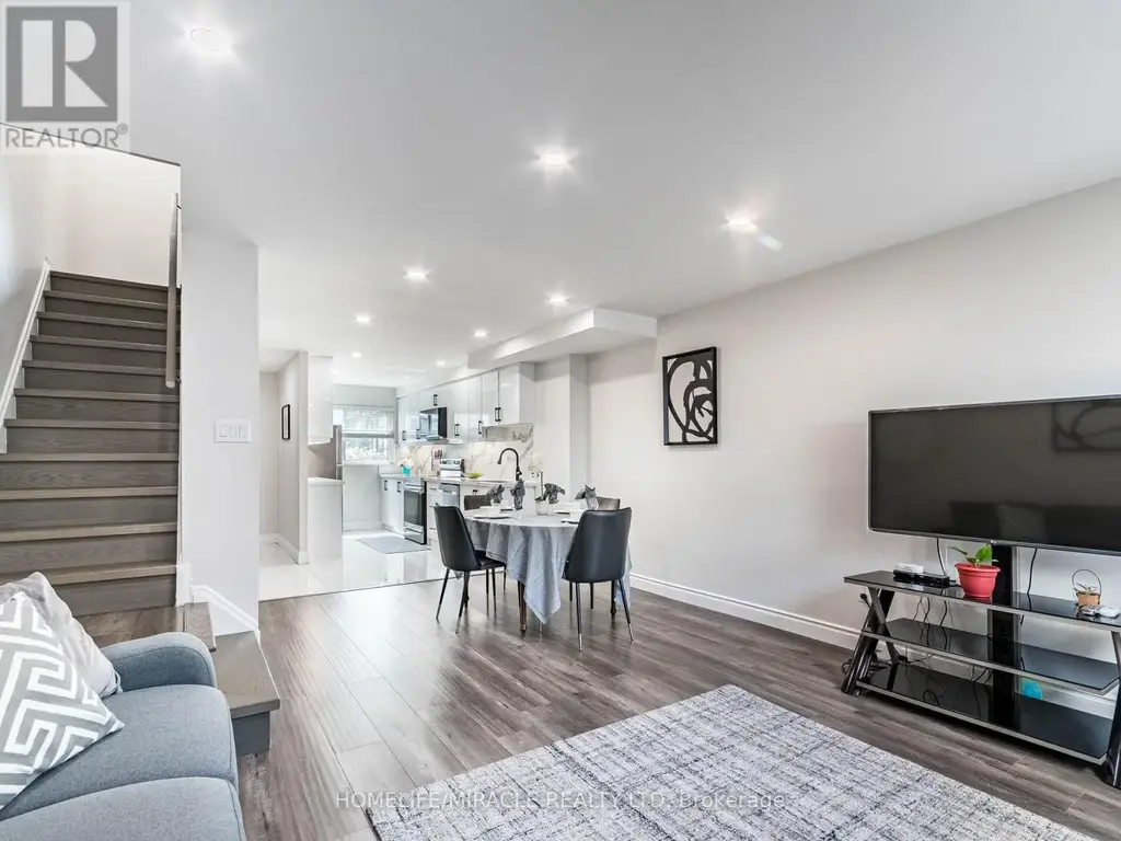 124 - 180 Mississauga Valley Boulevard, Mississauga (Mississauga Valleys)