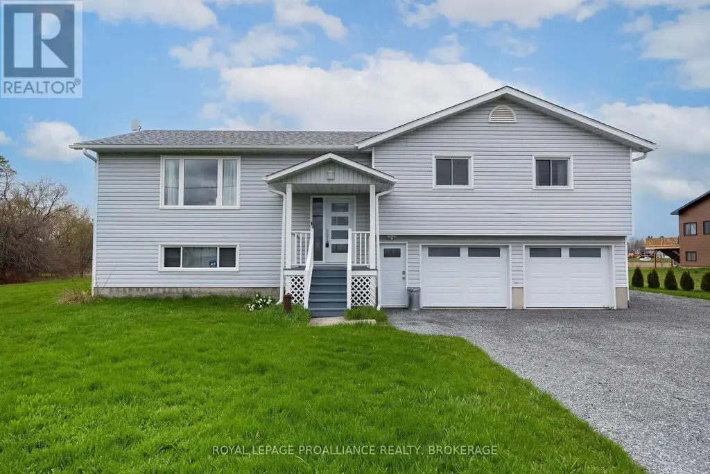 4318 County Road 6, Stone Mills (Stone Mills)