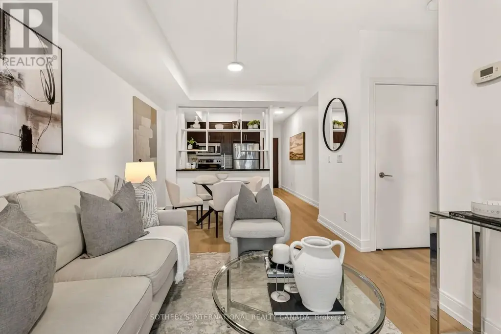519 - 135 Village Green Square, Toronto (Agincourt South-Malvern West)