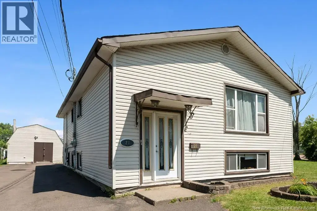 21 Spruce Street, Moncton