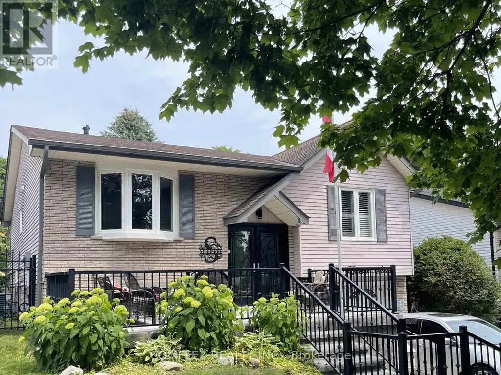 875 Exeter Street, Oshawa (Centennial)