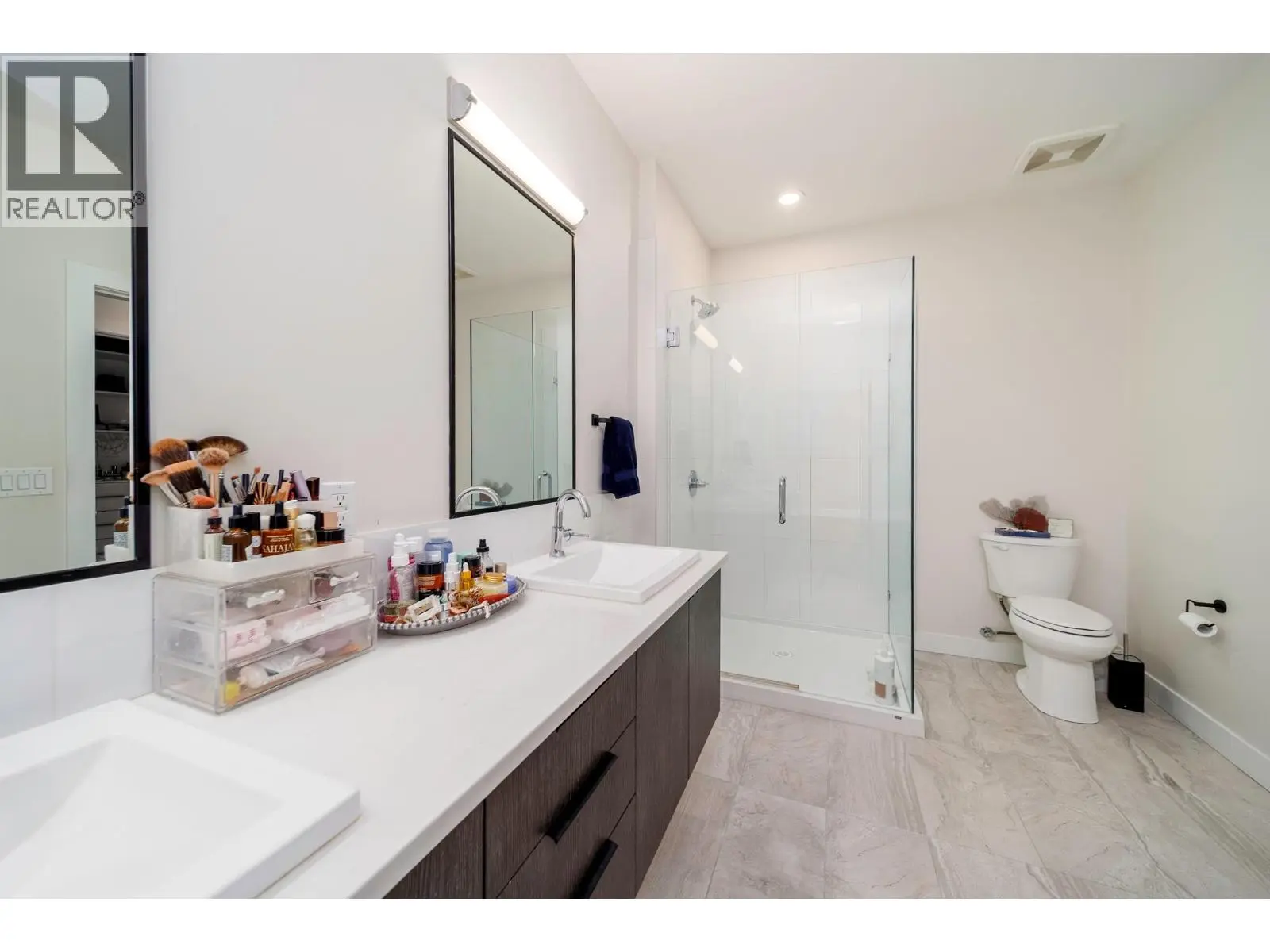 1349 Rocky Point Drive Unit# 2. Kelowna, British Columbia