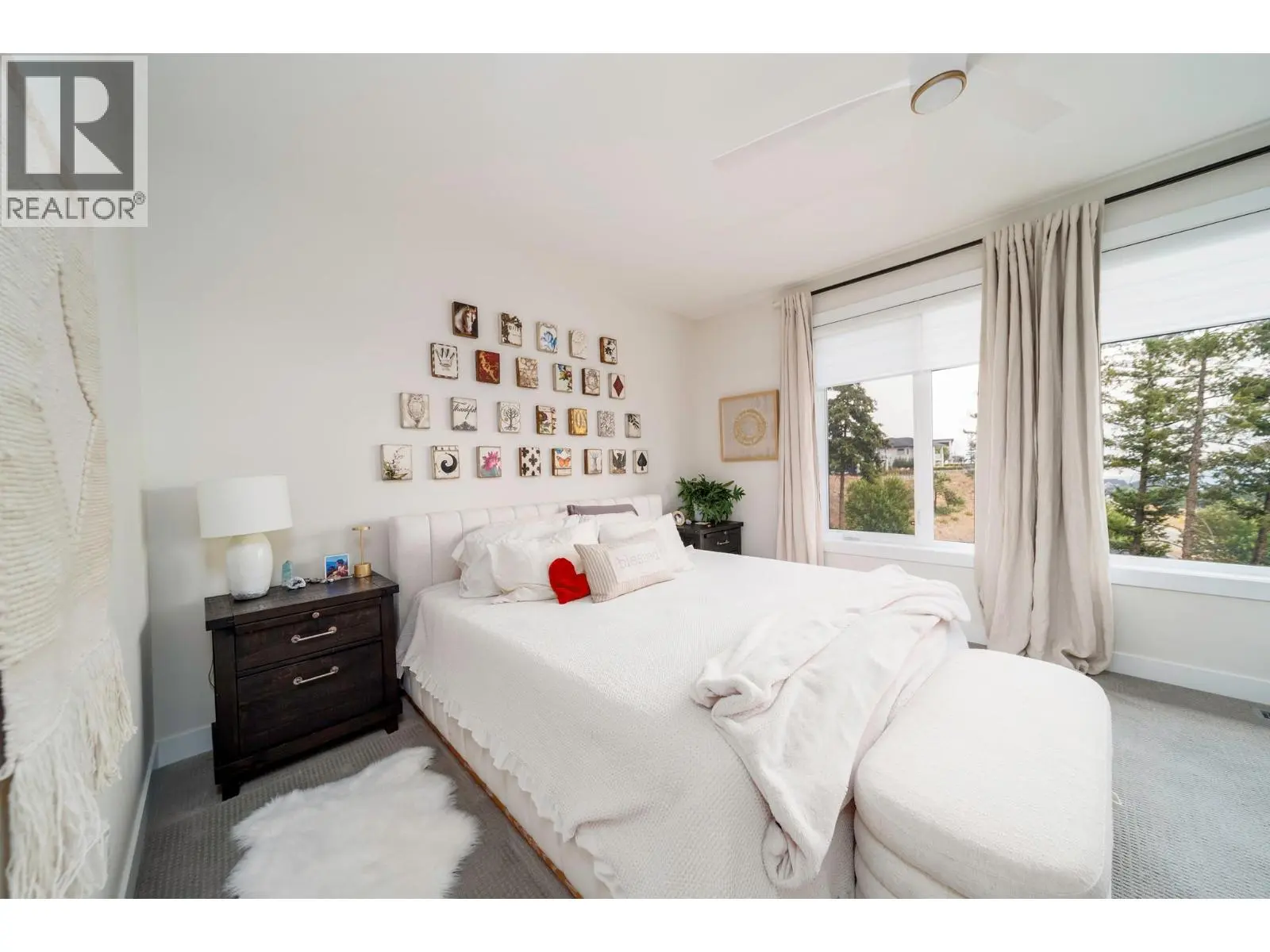 1349 Rocky Point Drive Unit# 2. Kelowna, British Columbia