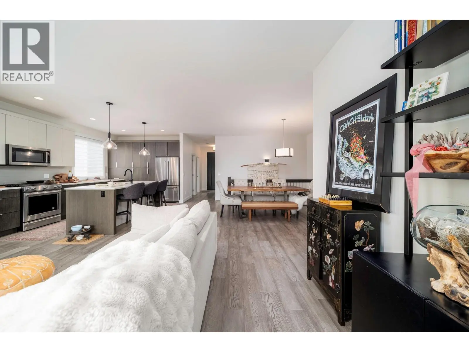 1349 Rocky Point Drive Unit# 2. Kelowna, British Columbia