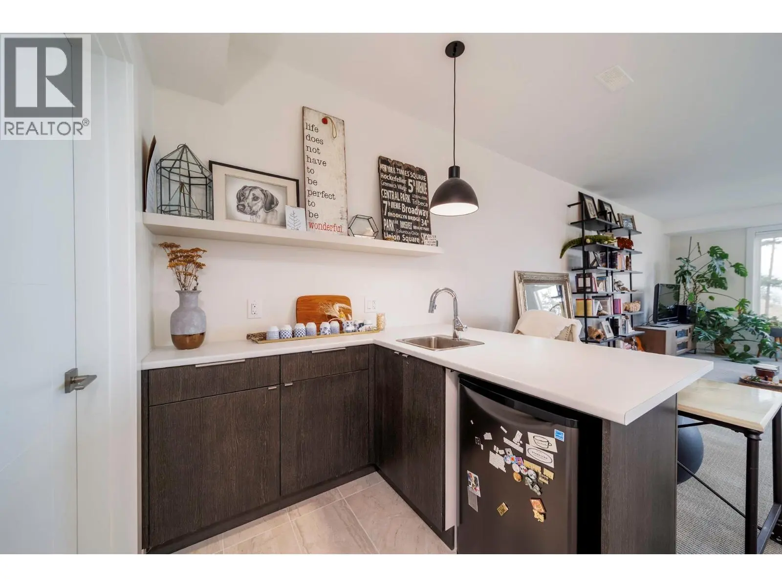 1349 Rocky Point Drive Unit# 2. Kelowna, British Columbia