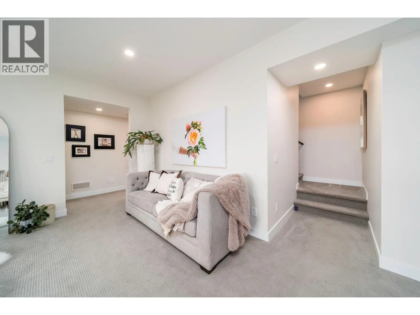 1349 Rocky Point Drive Unit# 2. Kelowna, British Columbia