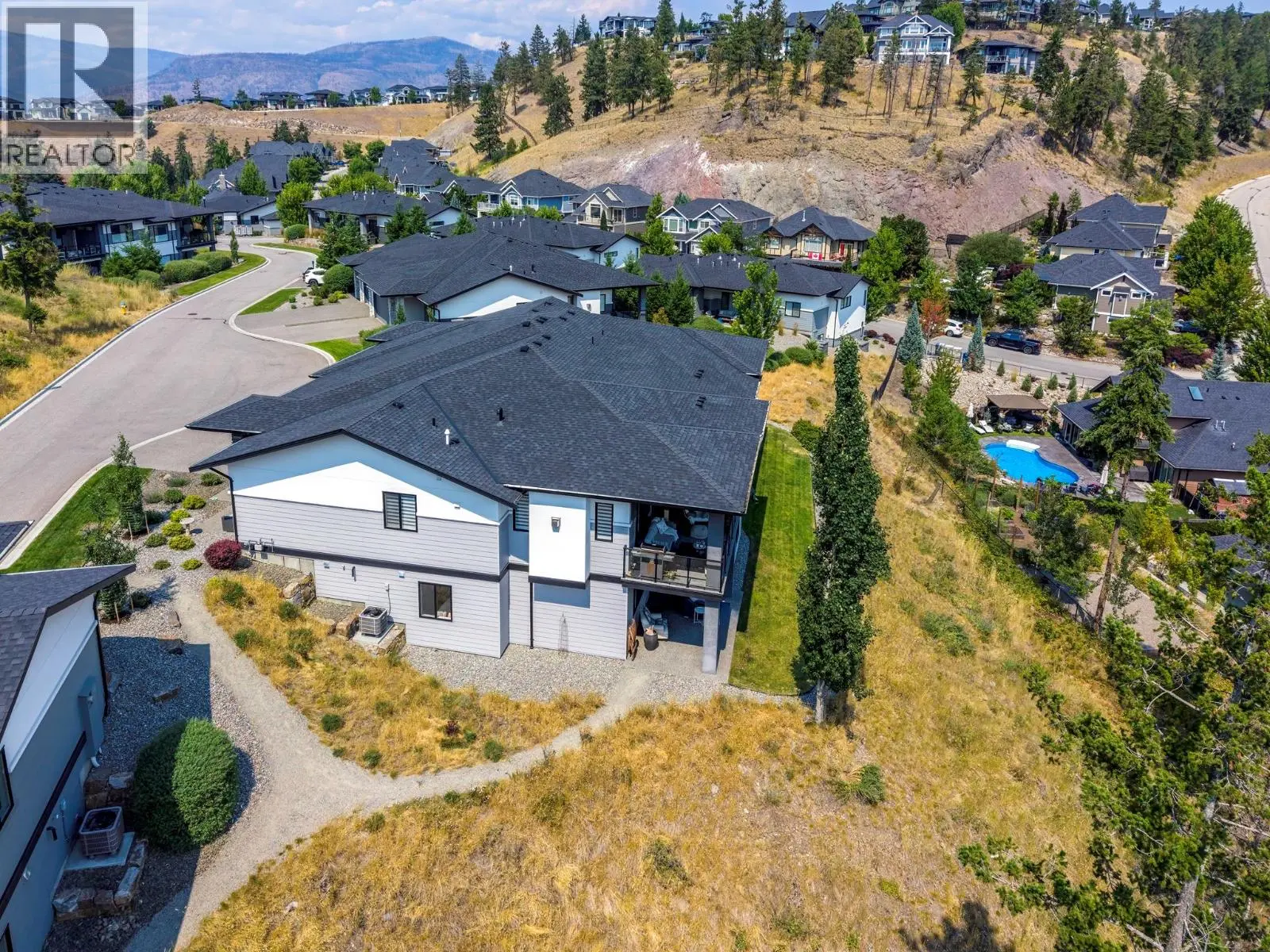 1349 Rocky Point Drive Unit# 2. Kelowna, British Columbia