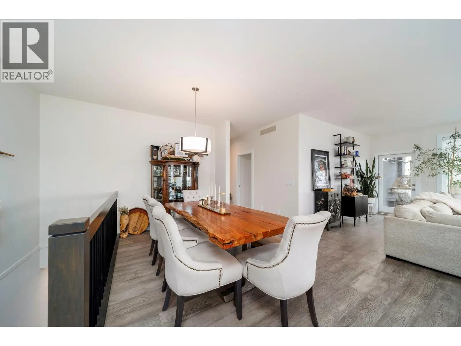 1349 Rocky Point Drive Unit# 2. Kelowna, British Columbia