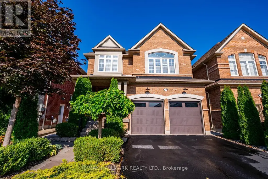 124 Bonnie Braes Drive, Brampton (Credit Valley)