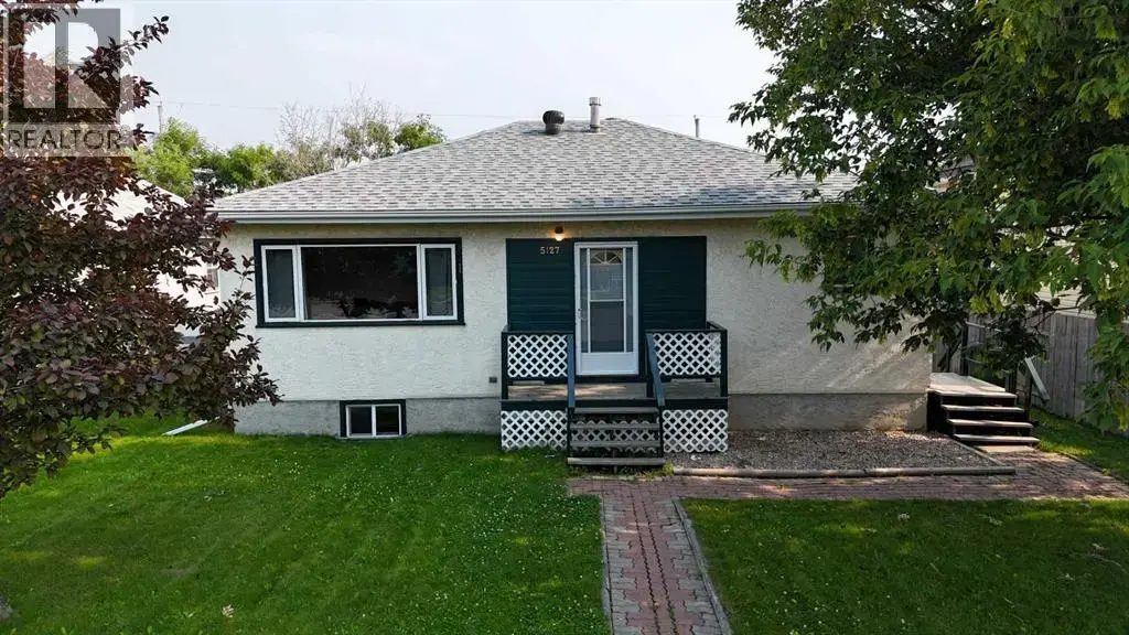 5127 6 Avenue, Edson