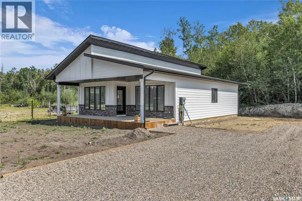 23 101 Neis Access Road, Emma Lake