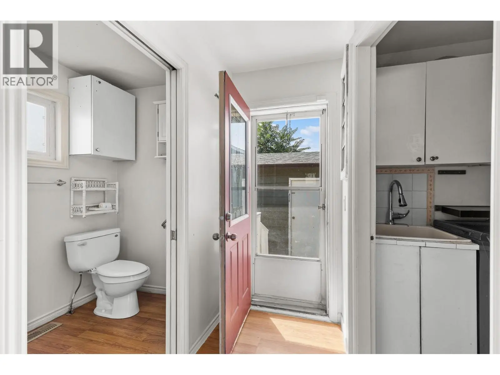 925 Sutherland Avenue. Kelowna, British Columbia