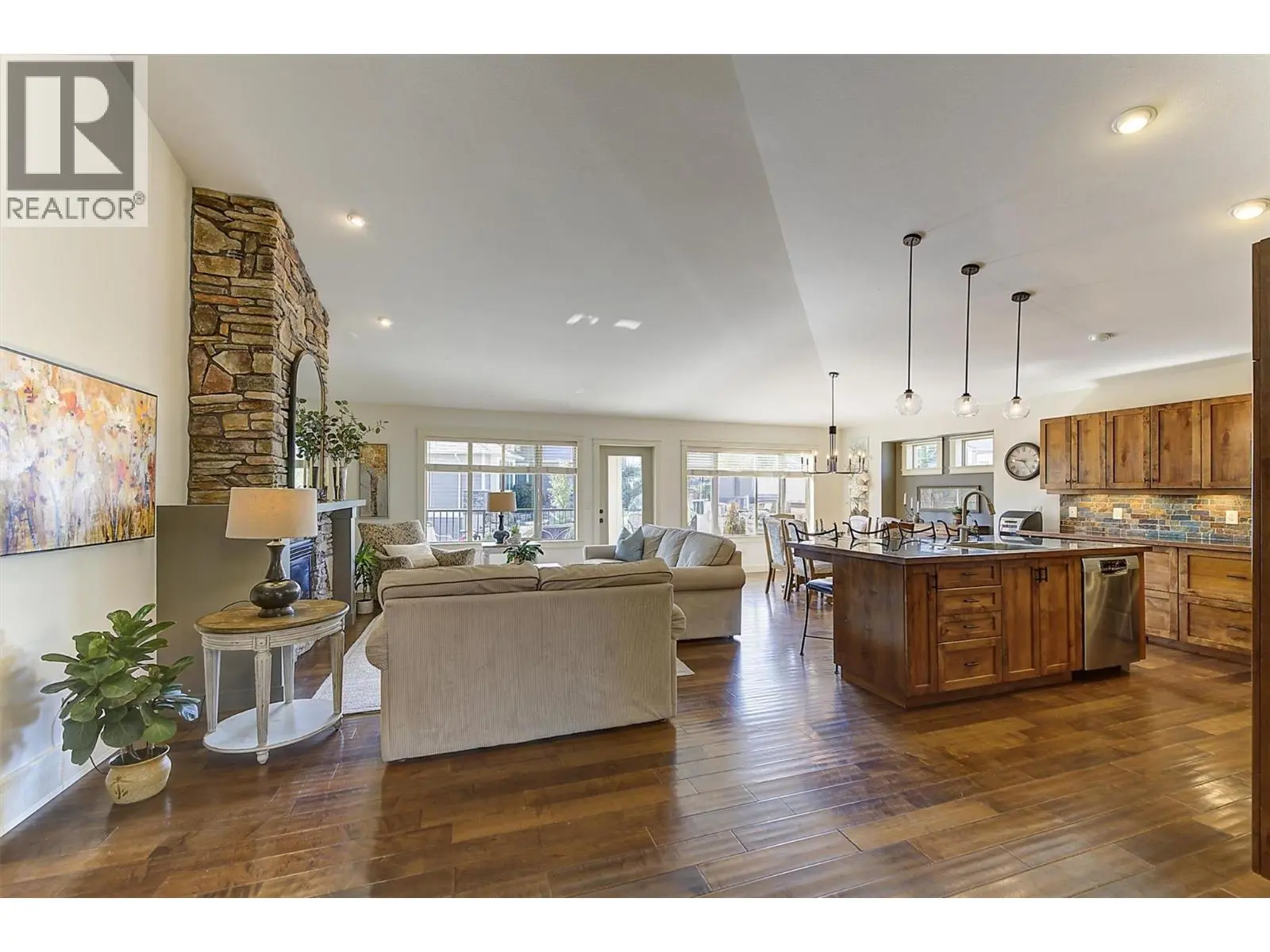 12931 East Ridge Drive. Lake Country, British Columbia