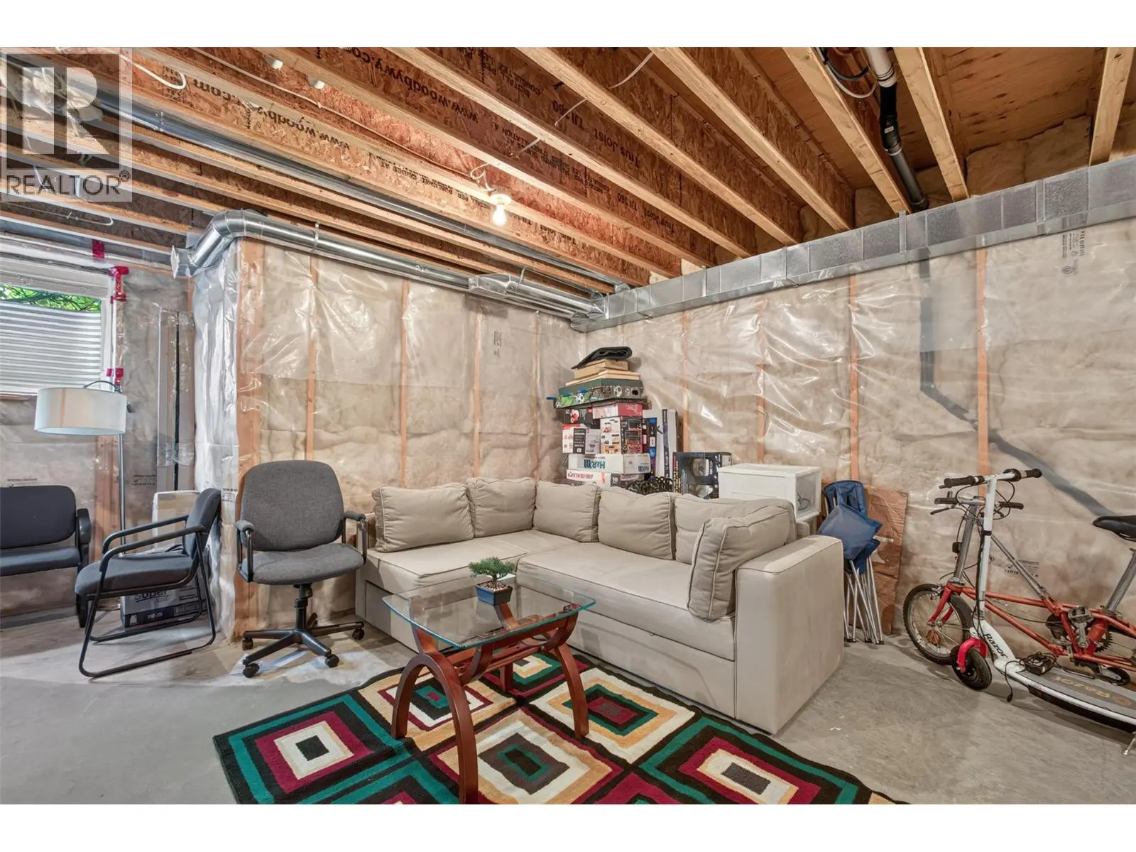 335 Gerstmar Road Unit# 3. Kelowna, British Columbia