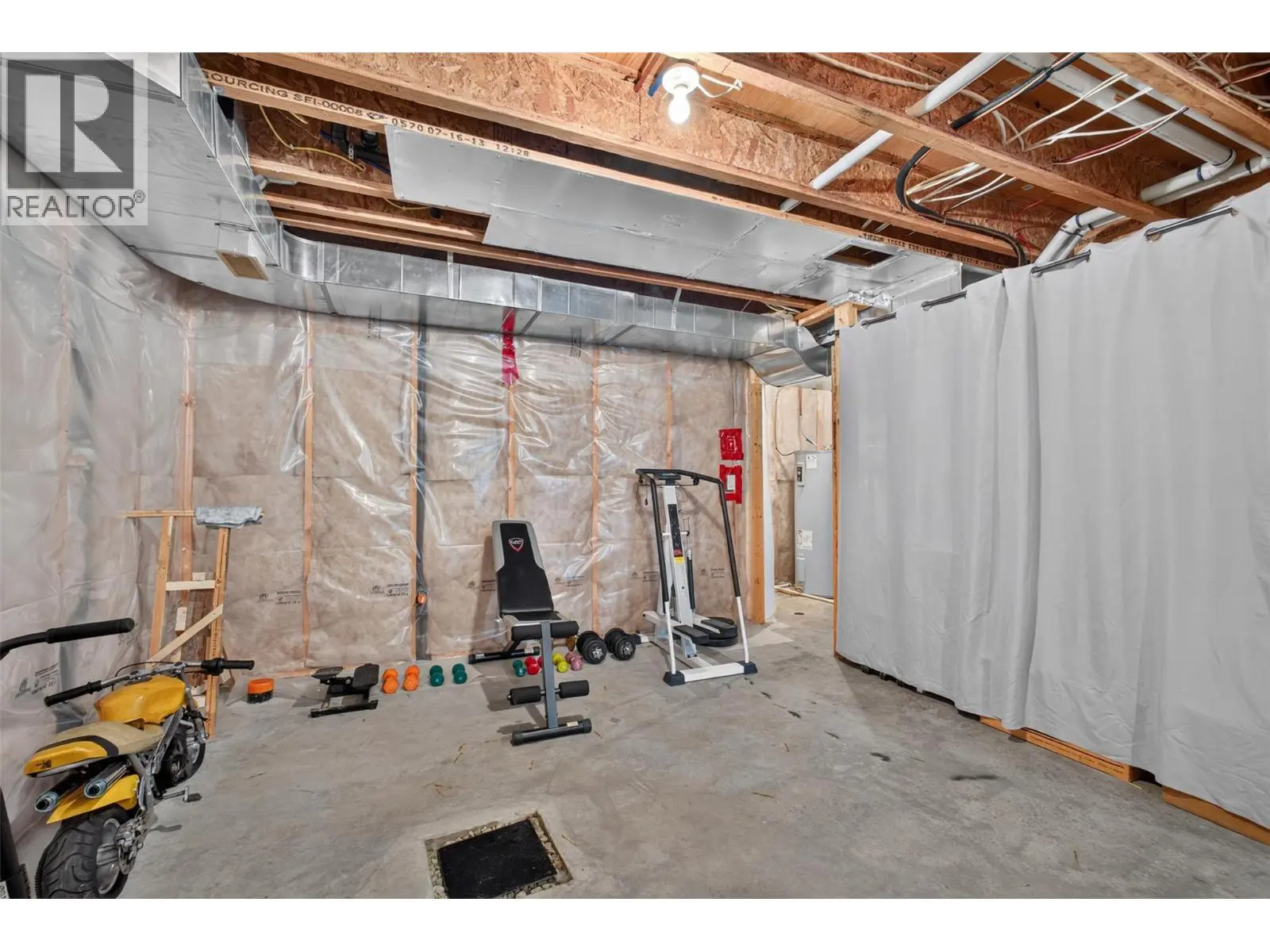 335 Gerstmar Road Unit# 3. Kelowna, British Columbia