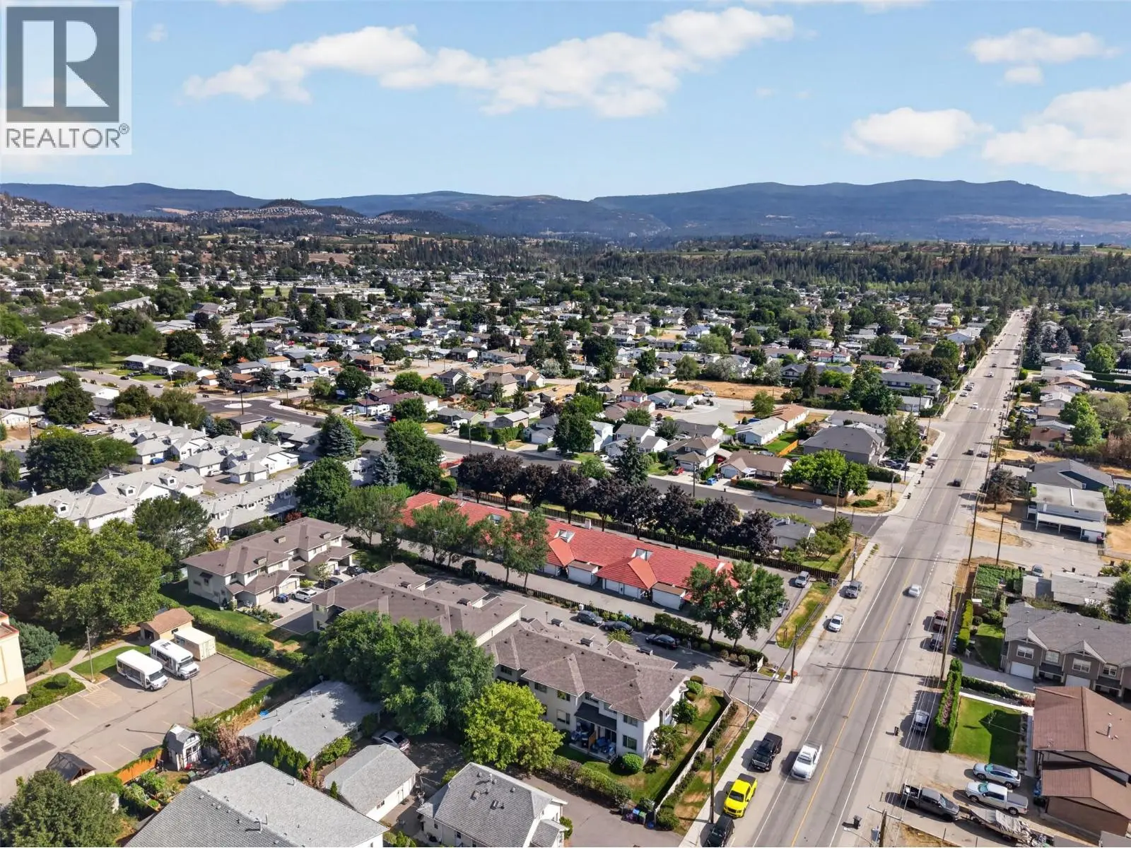 335 Gerstmar Road Unit# 3. Kelowna, British Columbia