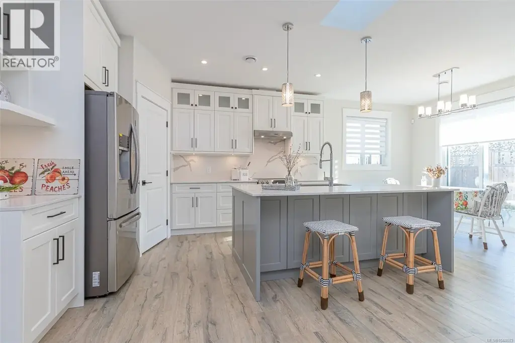 261 Dunbar Way, Parksville