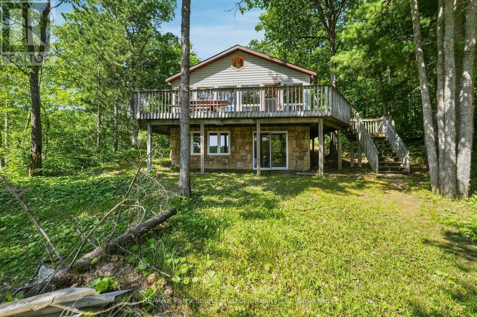 889 185 Wa Horseshoe Lake, Seguin