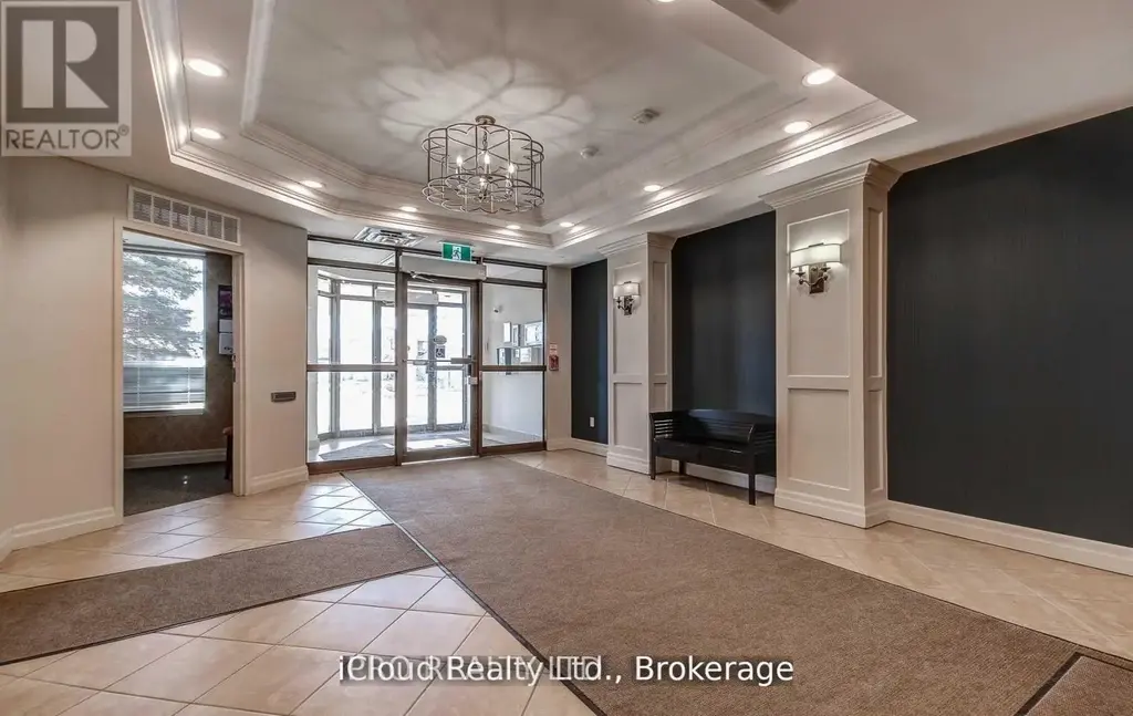 207 - 300 Ray Lawson Boulevard, Brampton (Fletcher's Creek South)