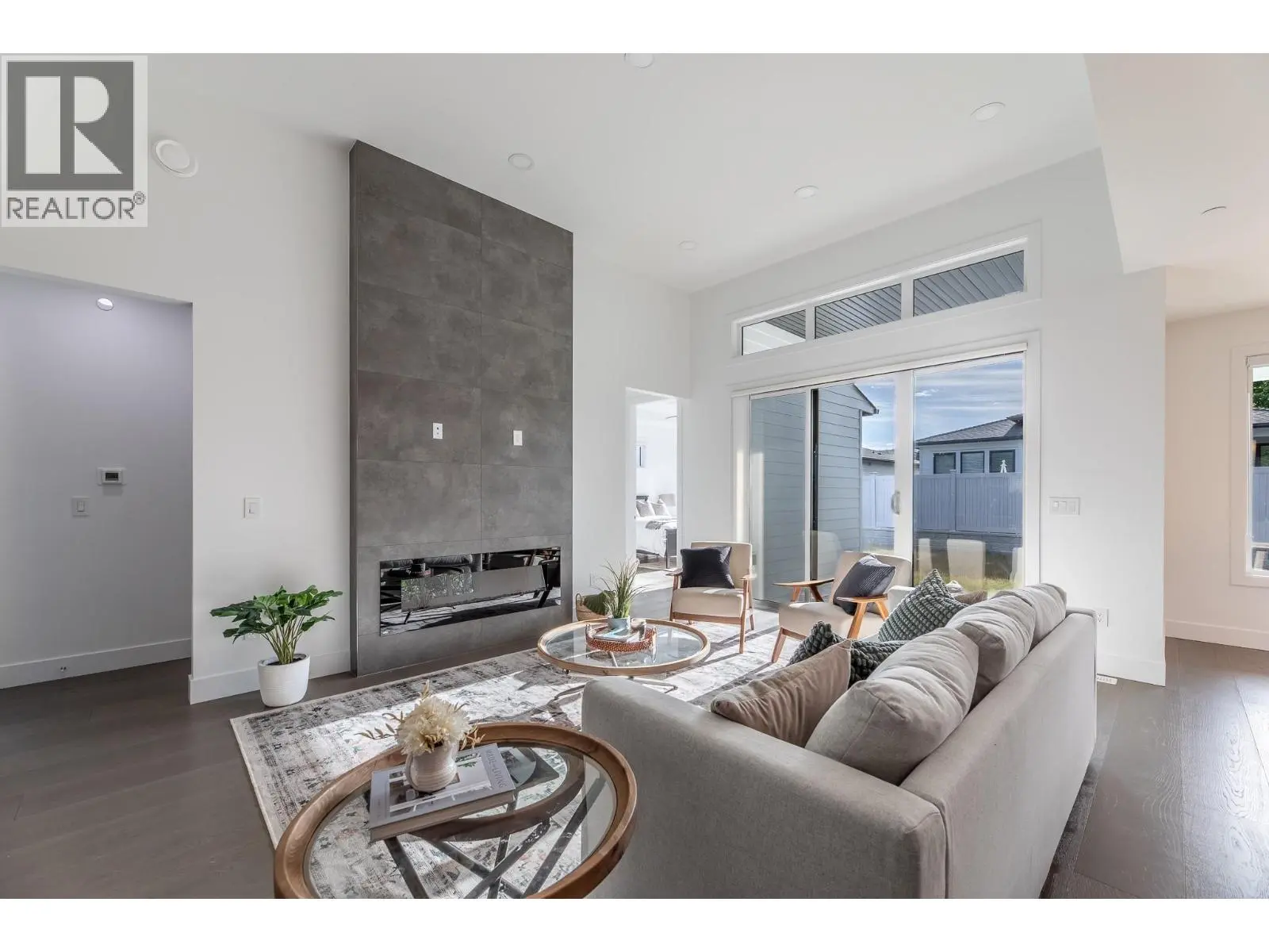 5586 Nixon Road. Summerland, British Columbia