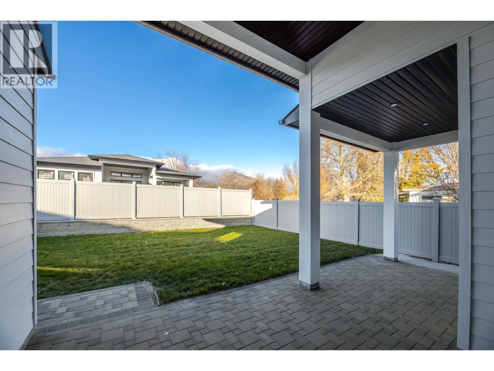 5586 Nixon Road. Summerland, British Columbia