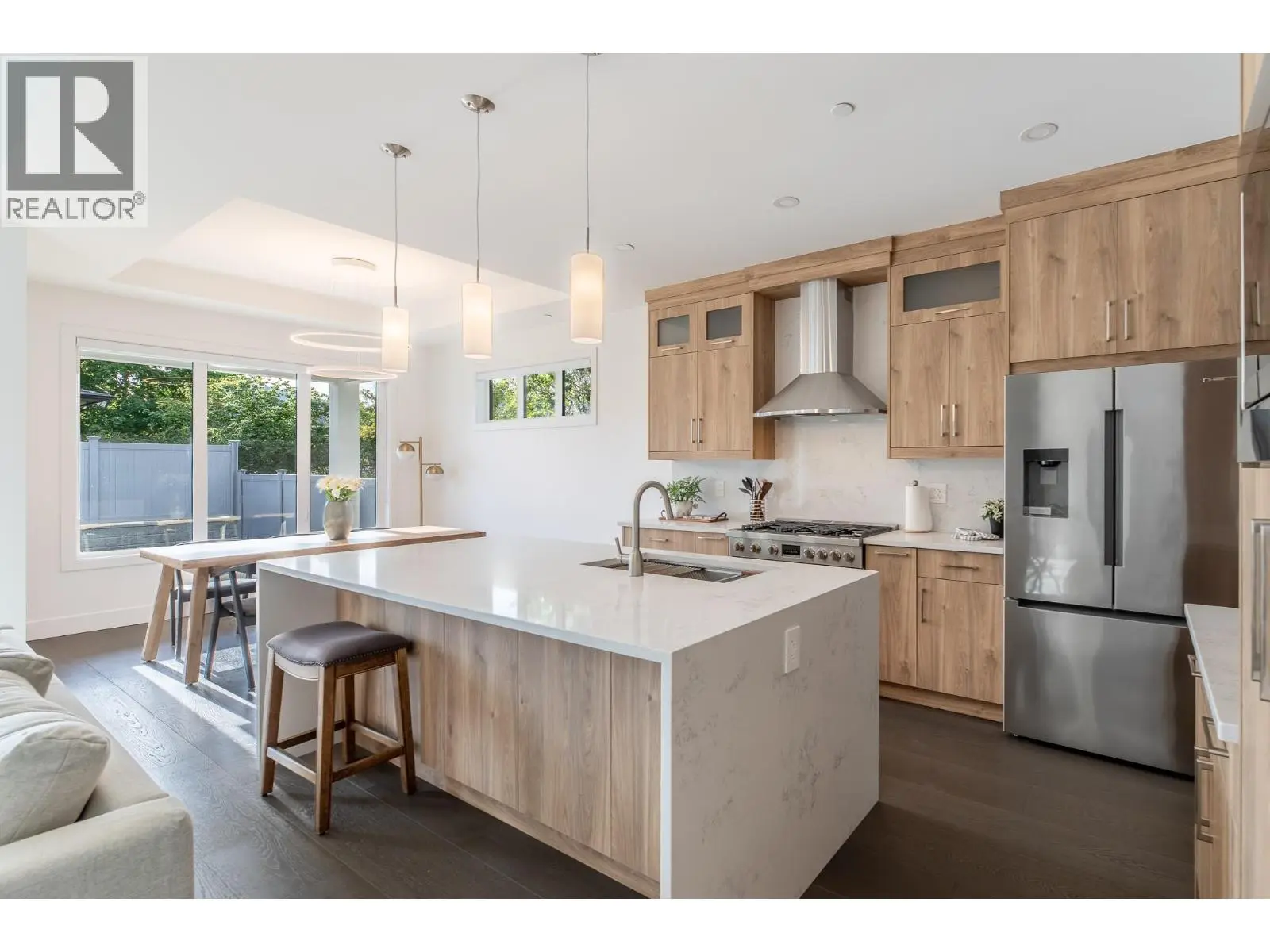 5586 Nixon Road. Summerland, British Columbia