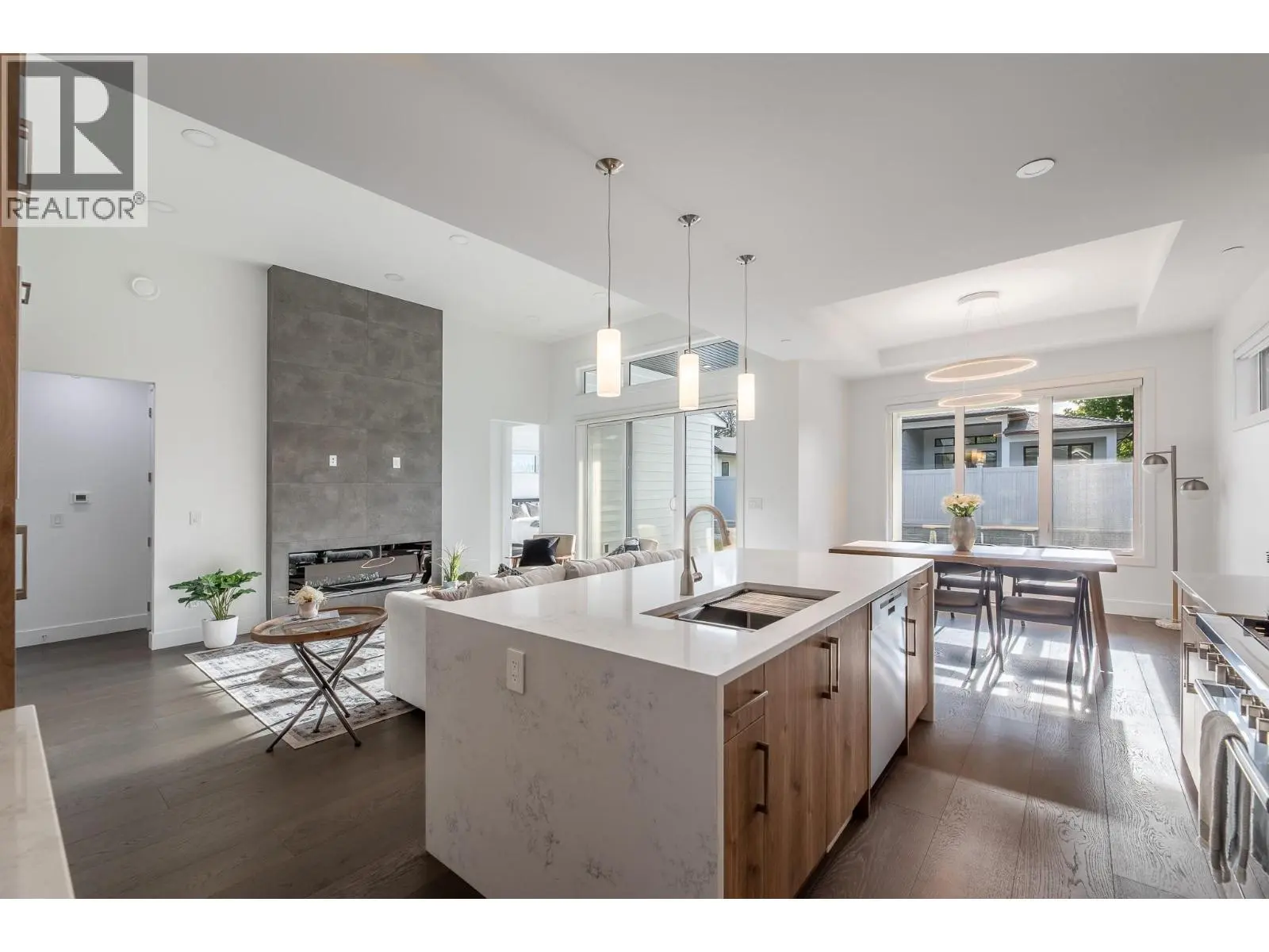 5586 Nixon Road. Summerland, British Columbia