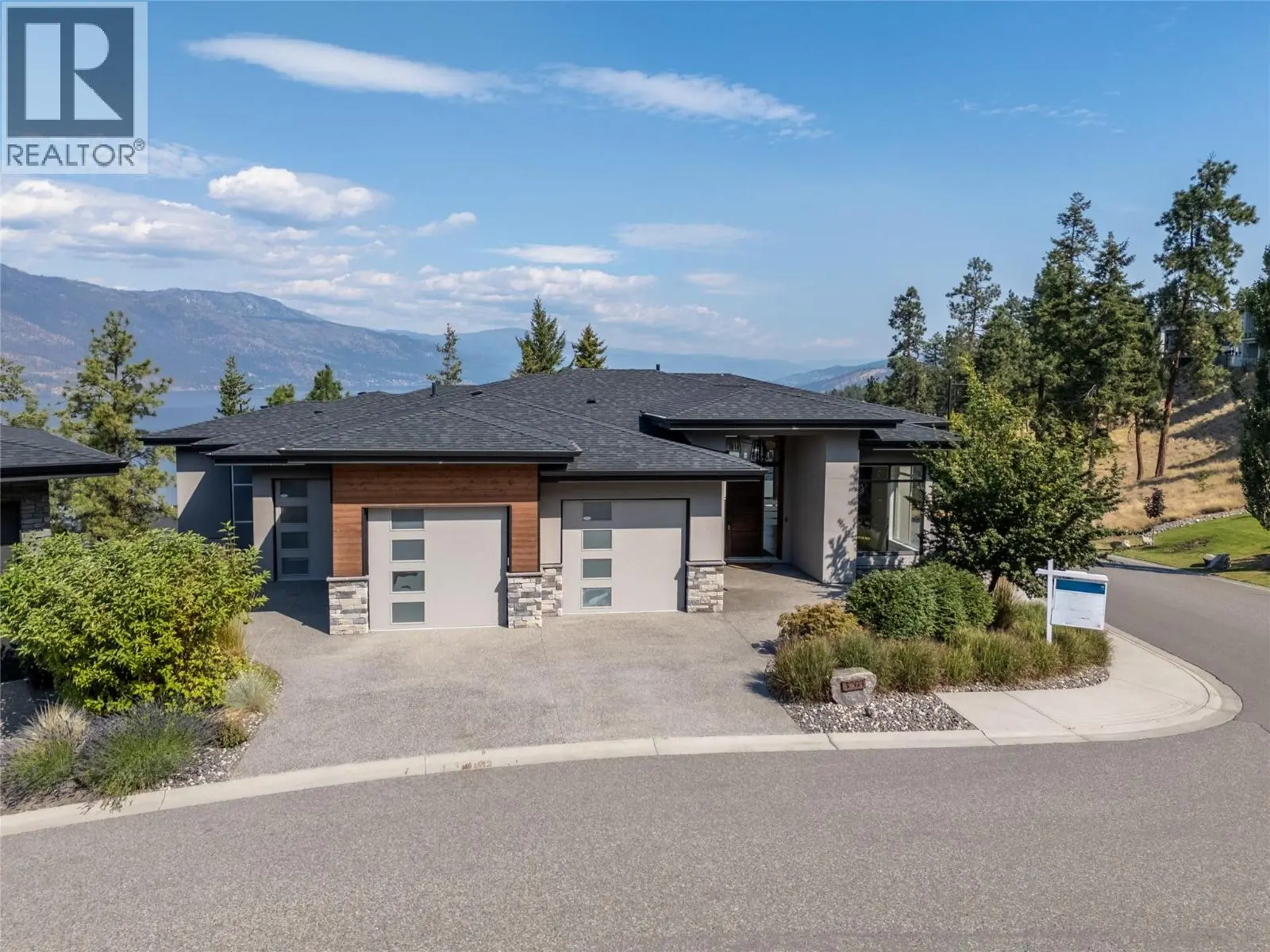 3303 Water Birch Circle. Kelowna, British Columbia